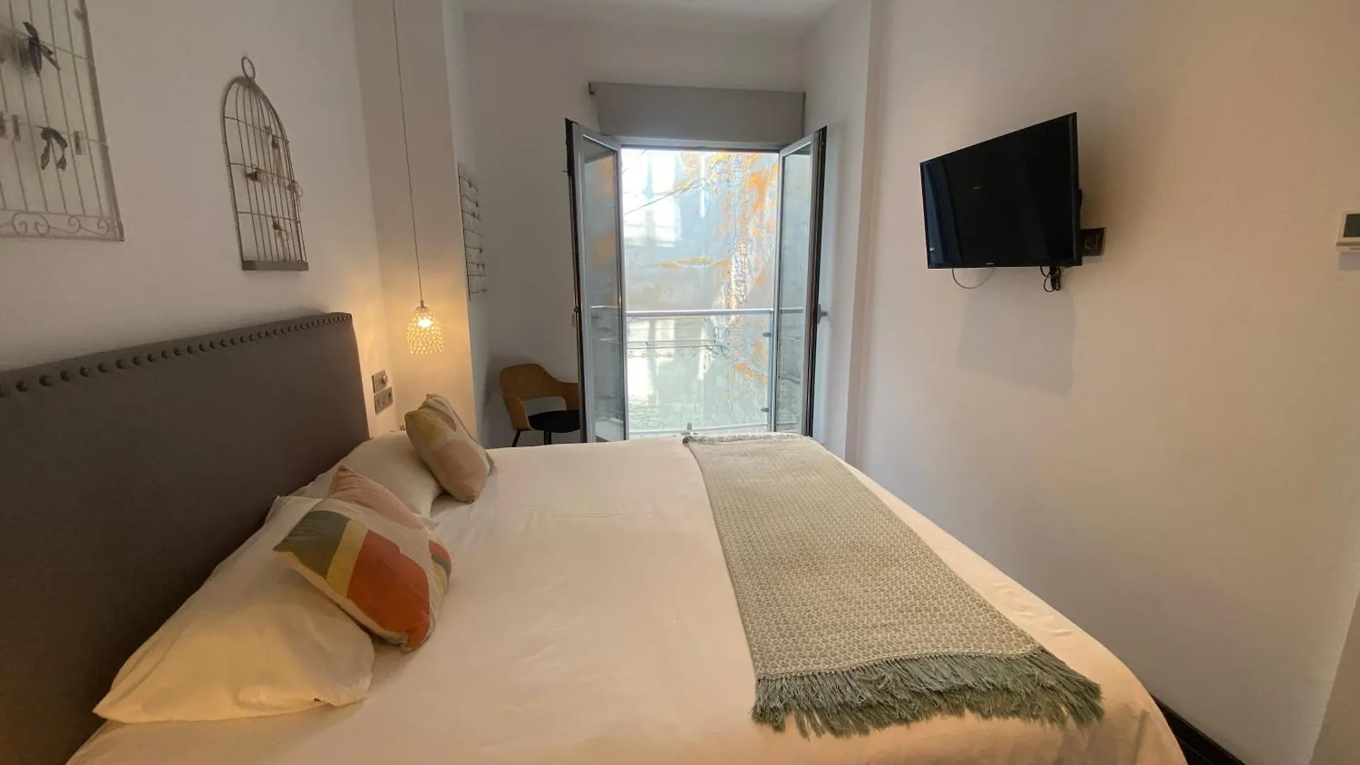 Apartamentos Avenue Rooms Málaga 0*,
